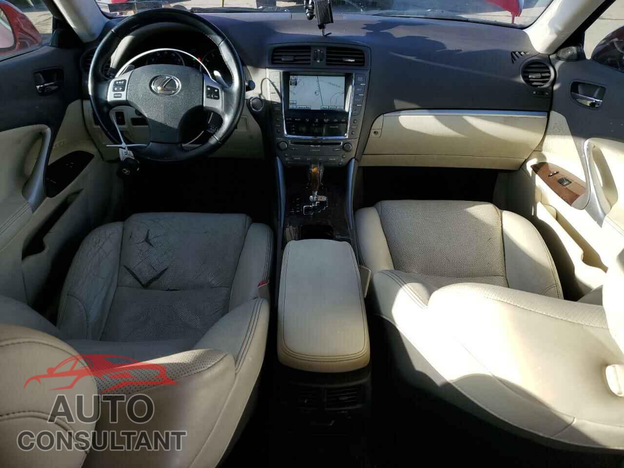 LEXUS IS 2012 - JTHCF5C29C5056577