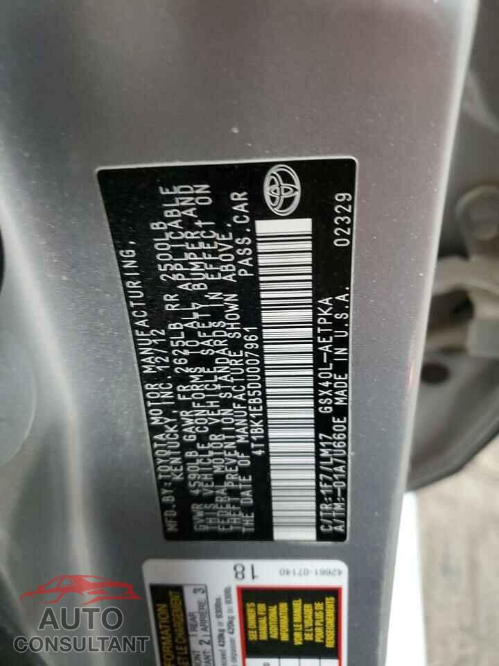 TOYOTA AVALON 2013 - 4T1BK1EB5DU007961