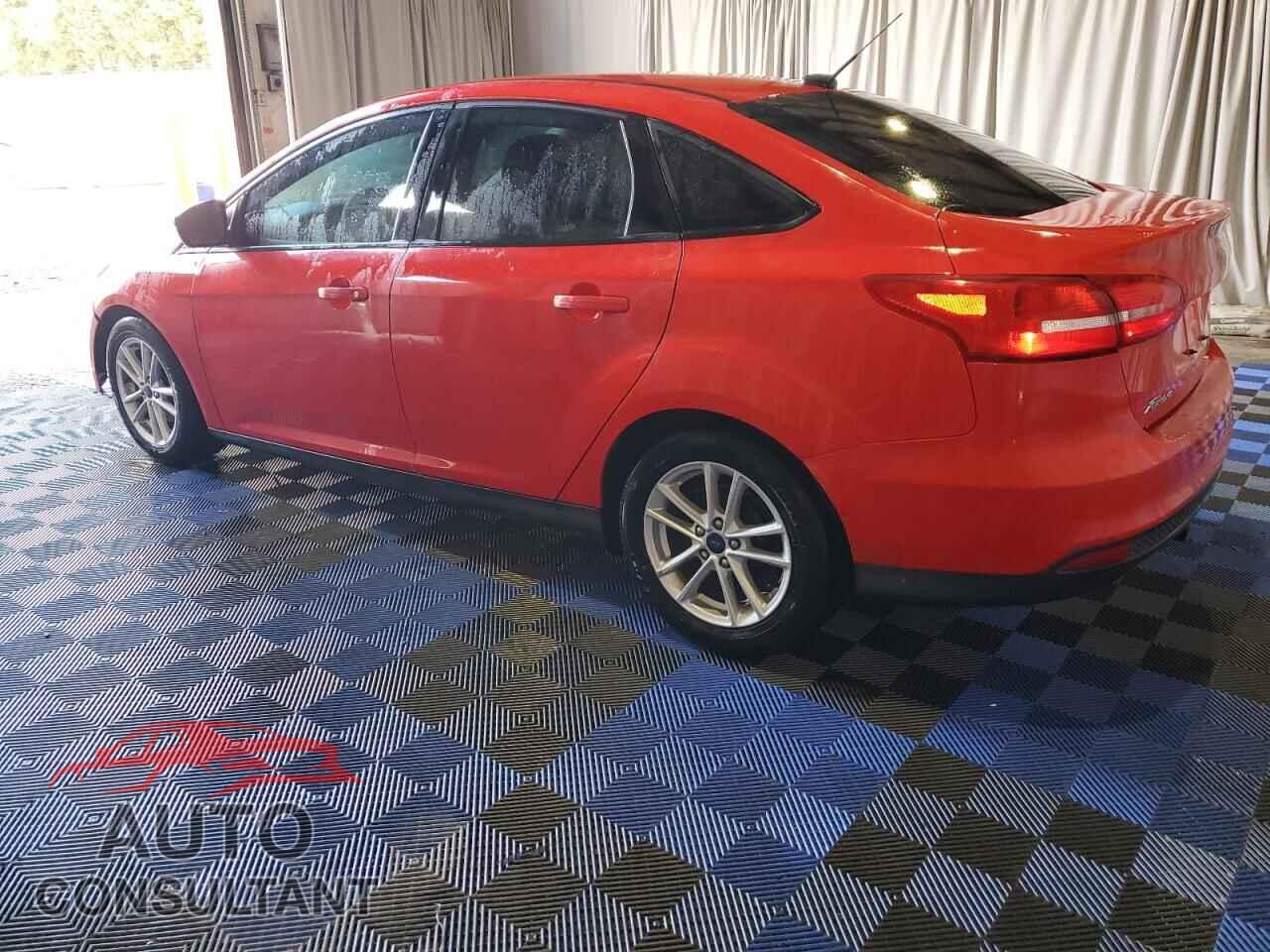 FORD FOCUS 2017 - 1FADP3F26HL247627