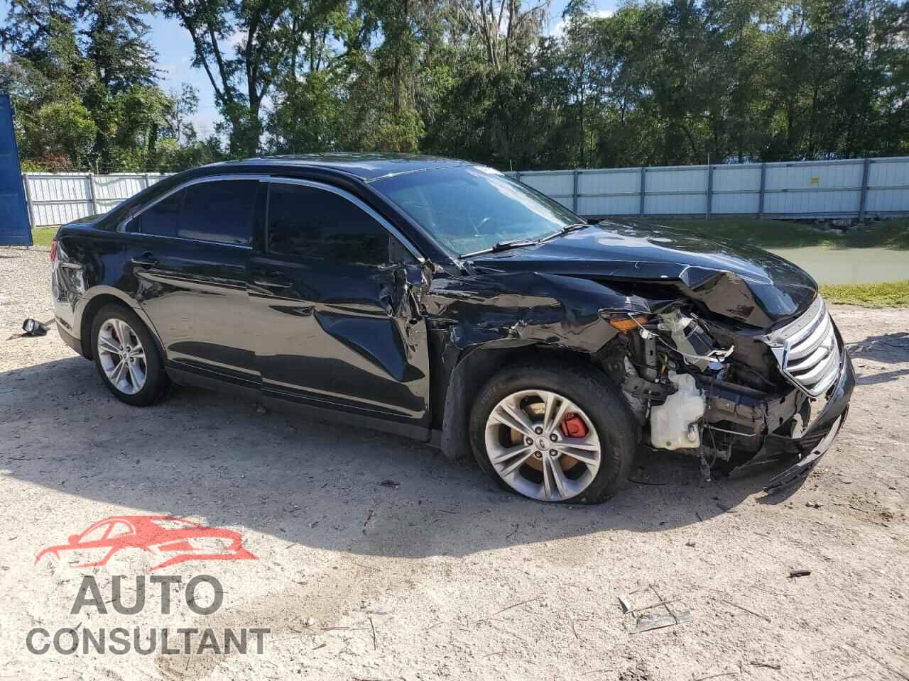 FORD TAURUS 2015 - 1FAHP2E85FG153620
