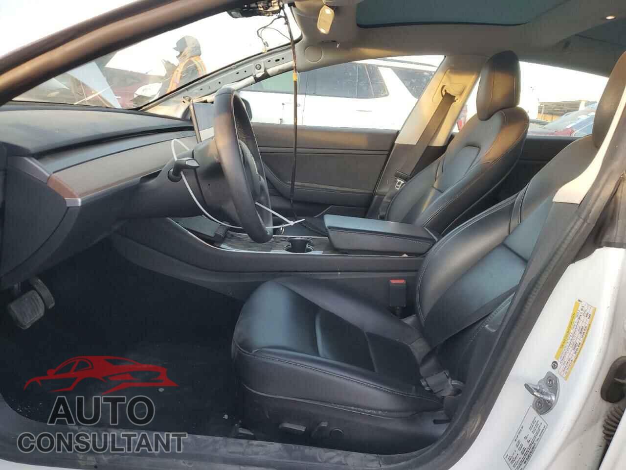 TESLA MODEL 3 2020 - 5YJ3E1EA7LF659141