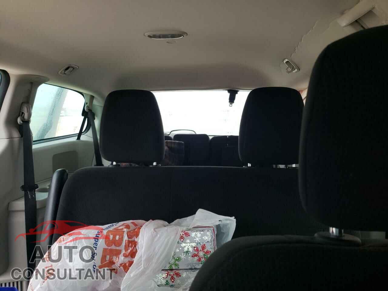 DODGE CARAVAN 2013 - 2C4RDGBG4DR530868