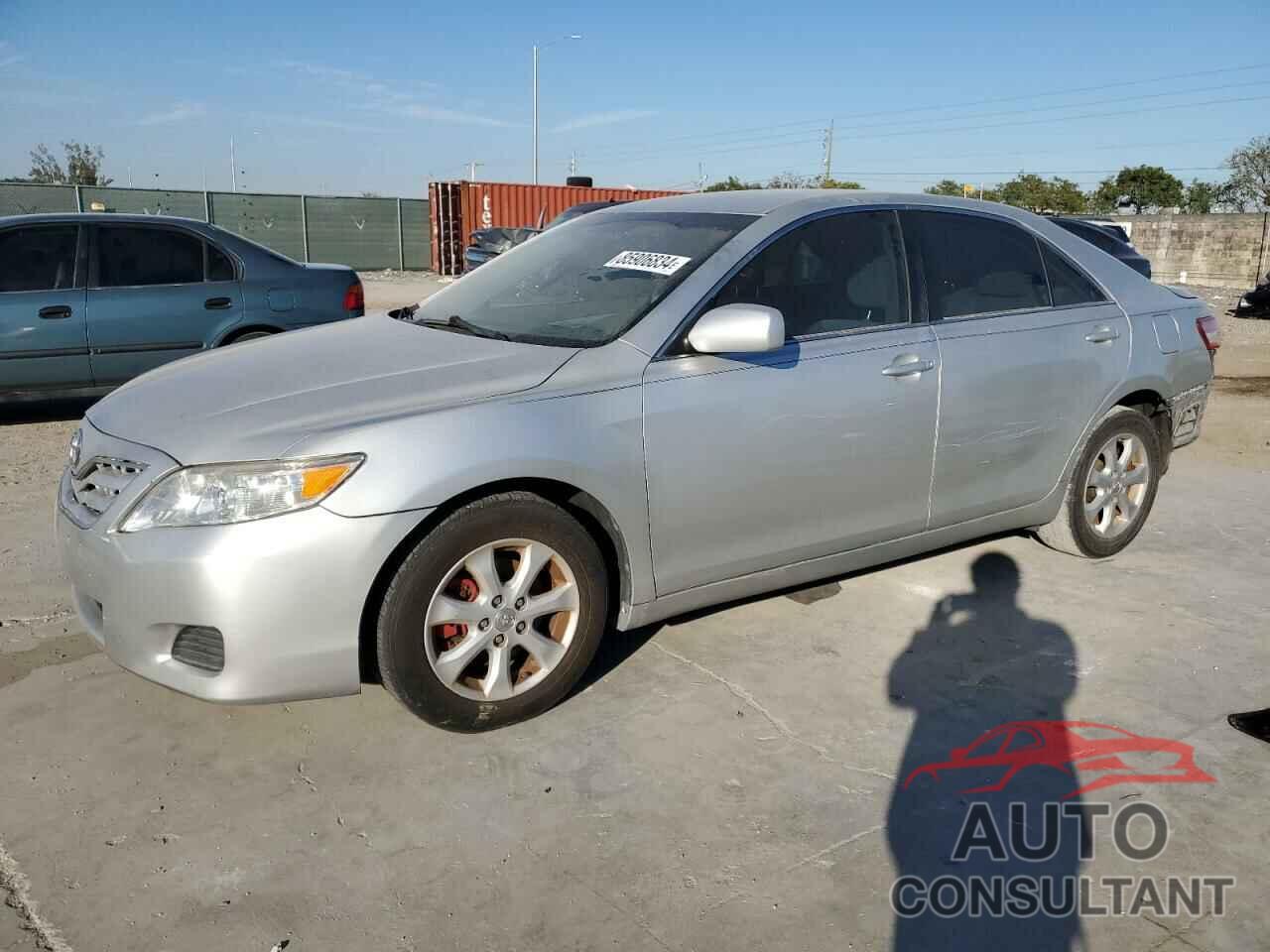 TOYOTA CAMRY 2011 - 4T1BF3EK3BU687033