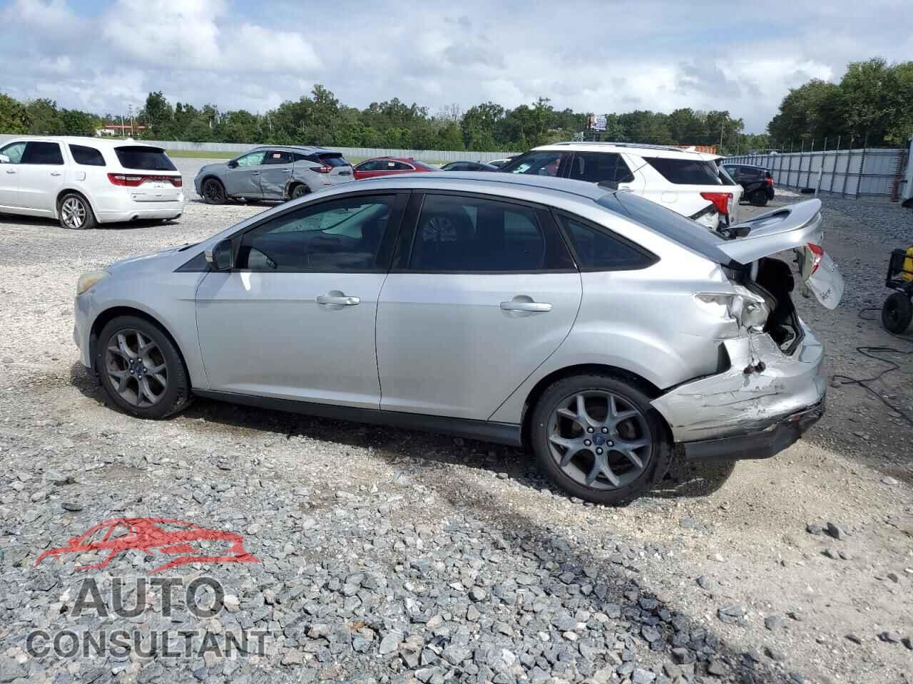 FORD FOCUS 2013 - 1FADP3F29DL211618