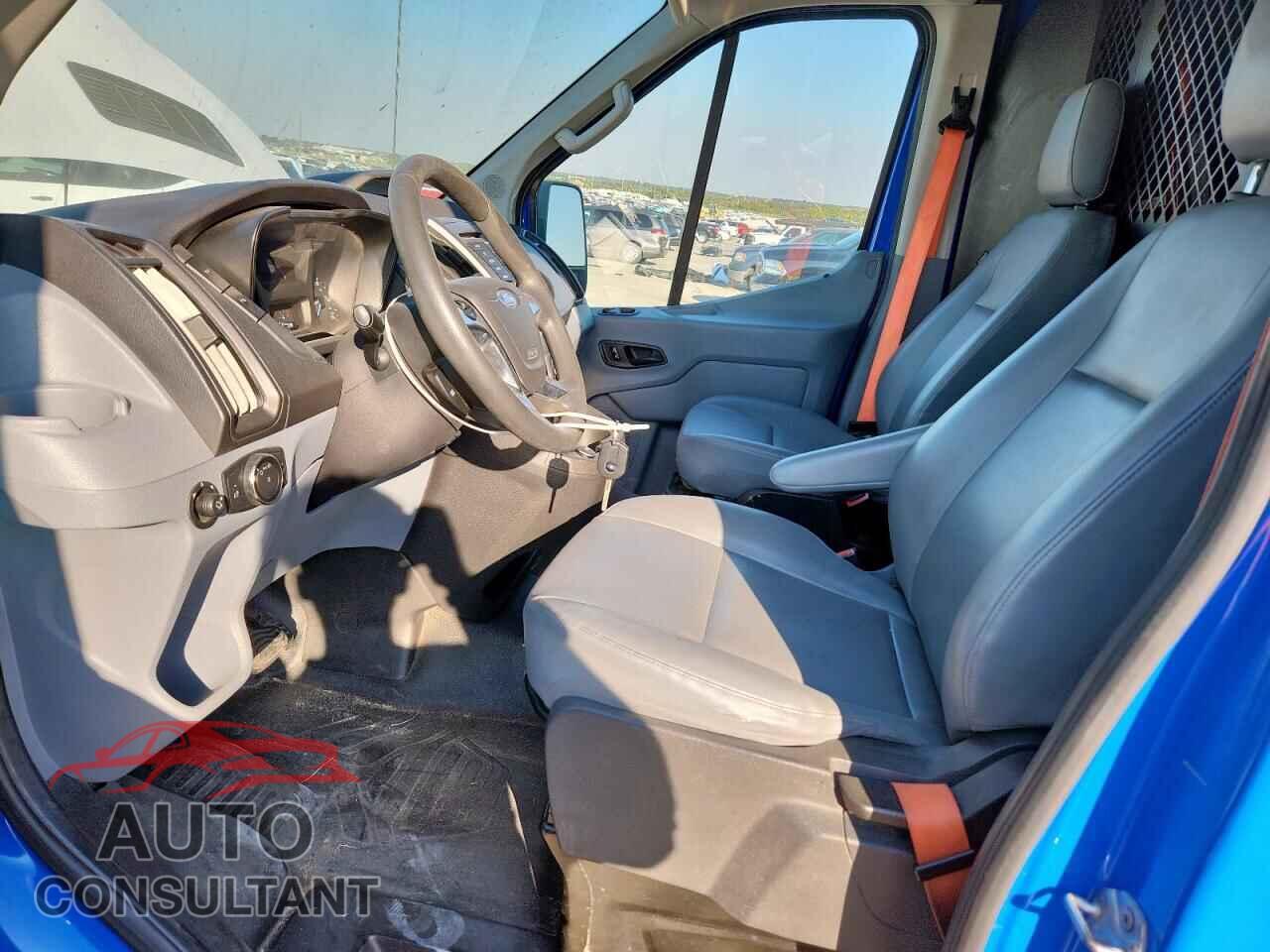 FORD TRANSIT 2017 - 1FTYR2CM2HKA48327
