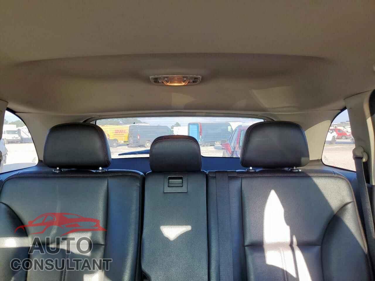 FORD EDGE 2011 - 2FMDK3JC4BBB17986