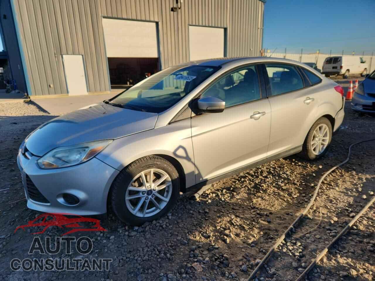 FORD FOCUS 2015 - 1FADP3F28FL207210