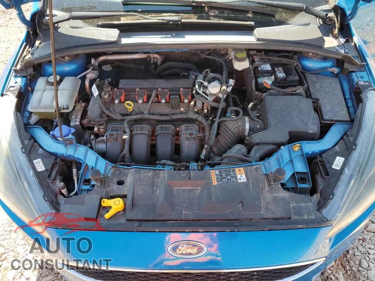 FORD FOCUS 2017 - 1FADP3H28HL237226