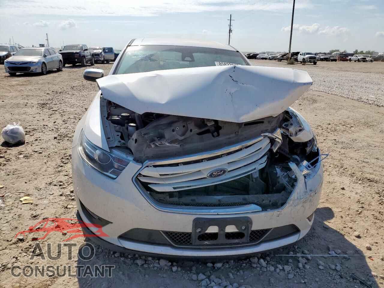 FORD TAURUS 2016 - 1FAHP2F83GG139165