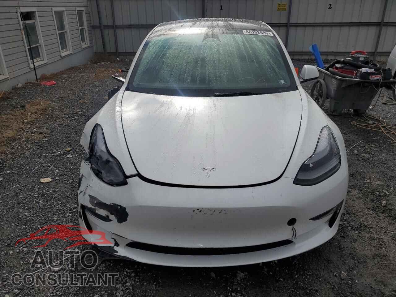 TESLA MODEL 3 2023 - 5YJ3E1EB4PF636186