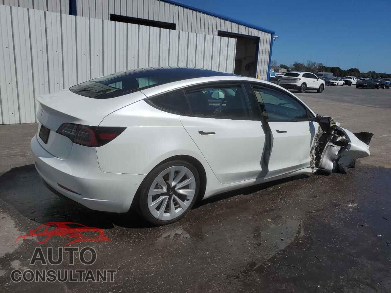 TESLA MODEL 3 2022 - 5YJ3E1EA3NF370180