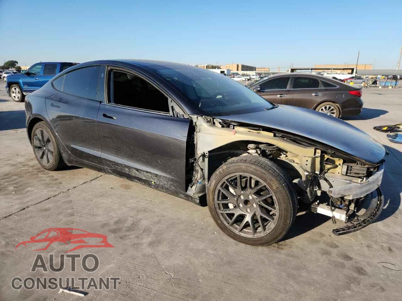 TESLA MODEL 3 2024 - 5YJ3E1EA4RF739974
