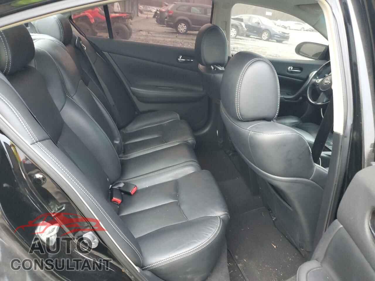 NISSAN MAXIMA 2011 - 1N4AA5APXBC856052