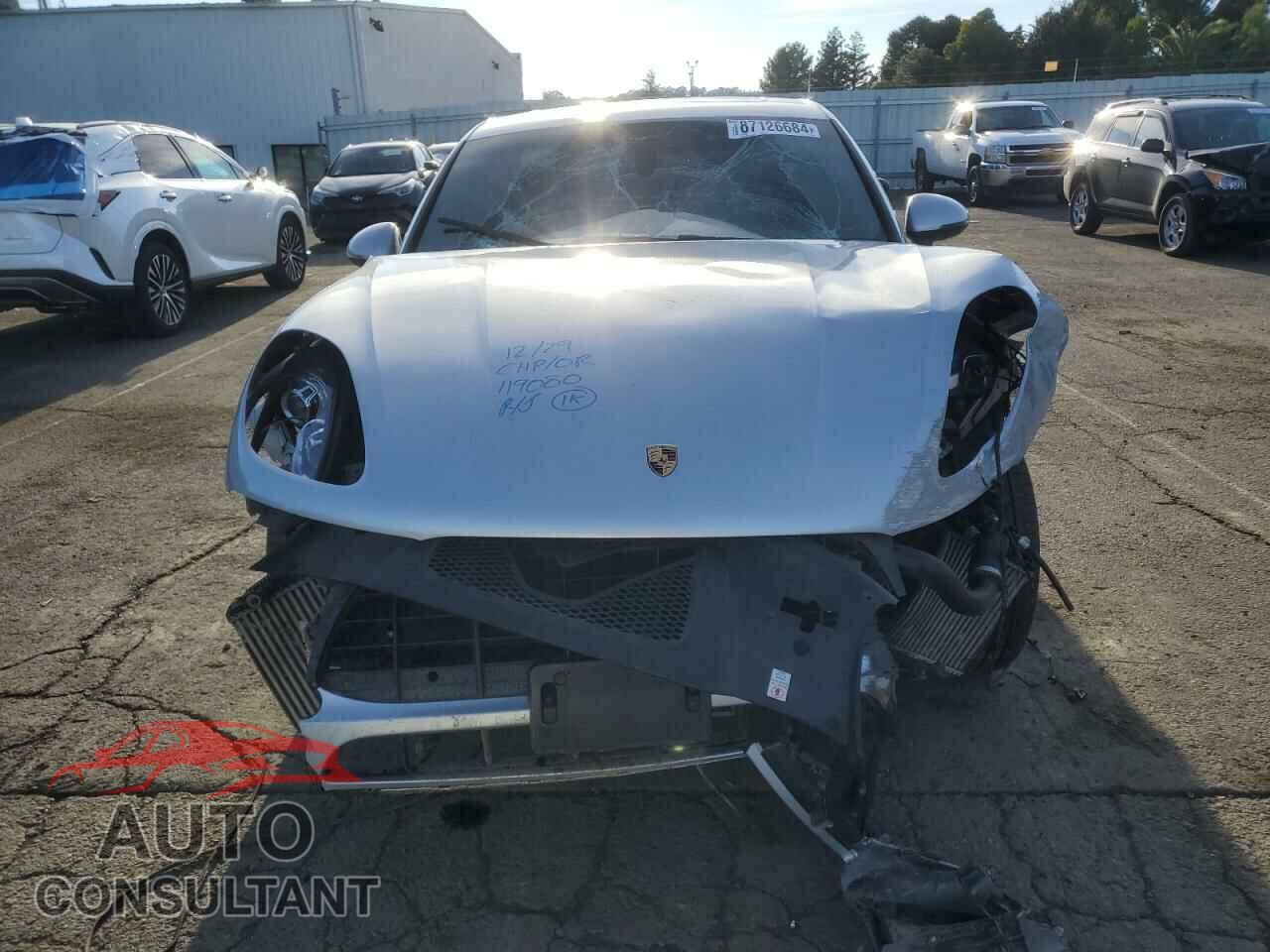 PORSCHE MACAN 2015 - WP1AB2A5XFLB56332