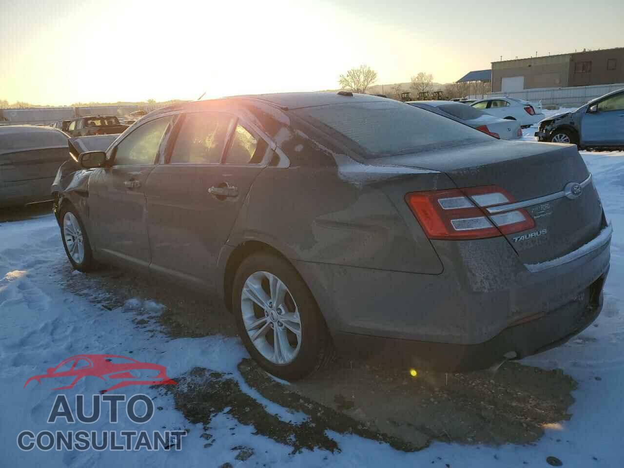 FORD TAURUS 2016 - 1FAHP2E84GG107536
