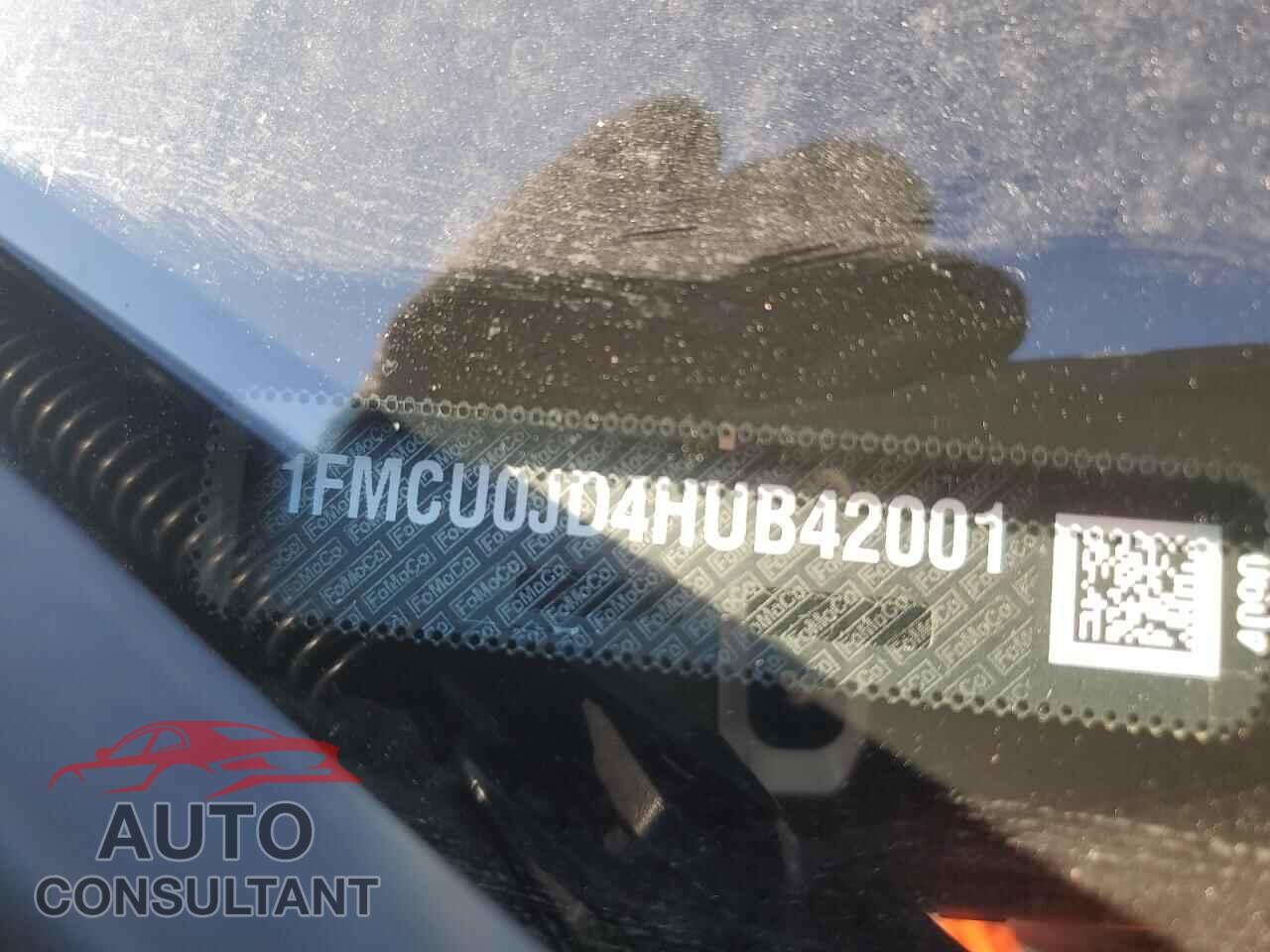 FORD ESCAPE 2017 - 1FMCU0JD4HUB42001