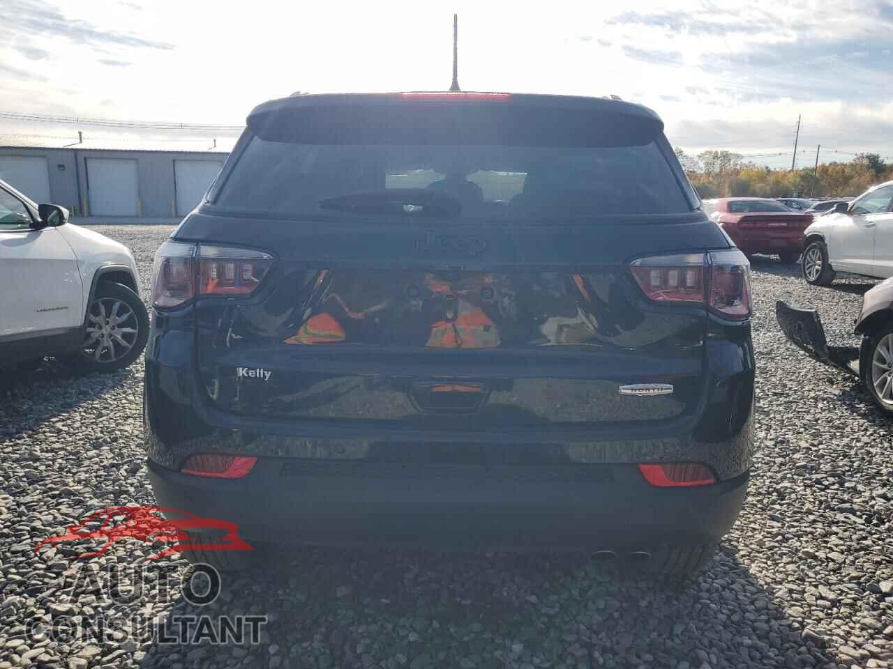 JEEP COMPASS 2020 - 3C4NJDAB9LT210033