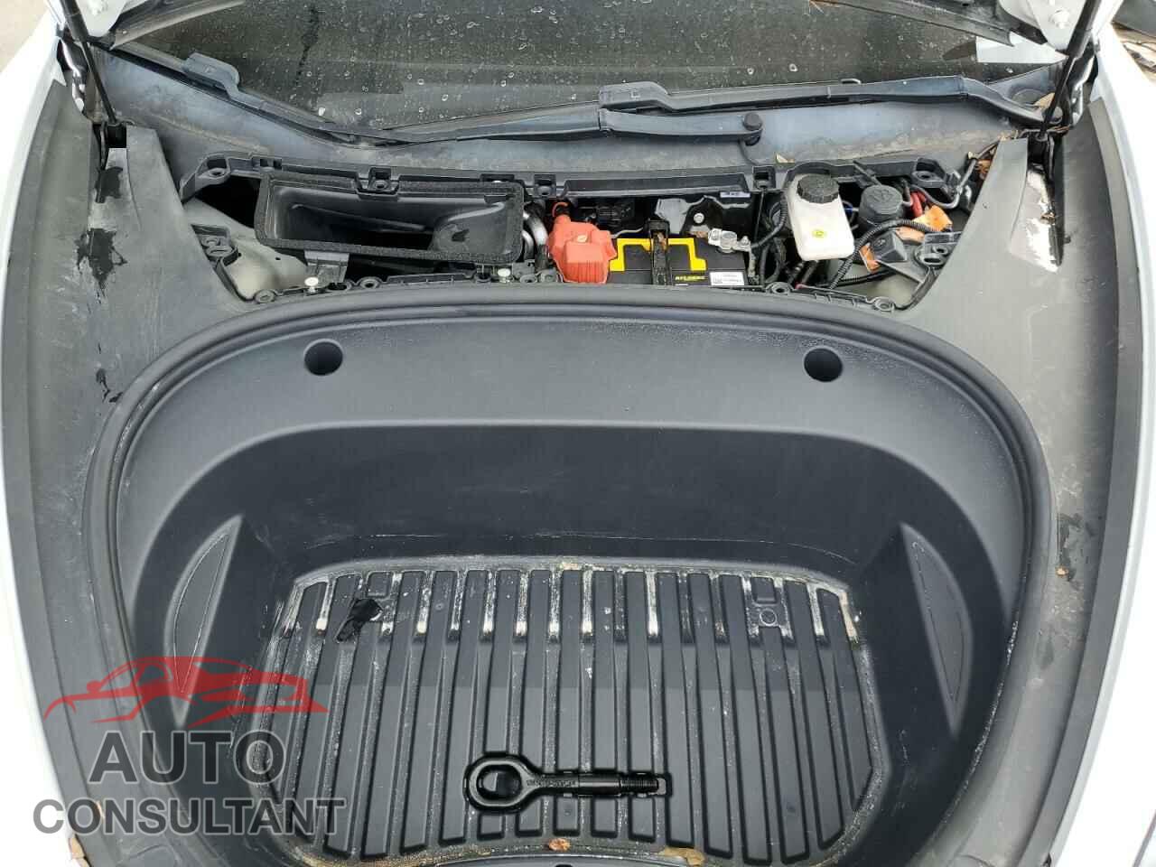TESLA MODEL 3 2021 - 5YJ3E1EA3MF042675