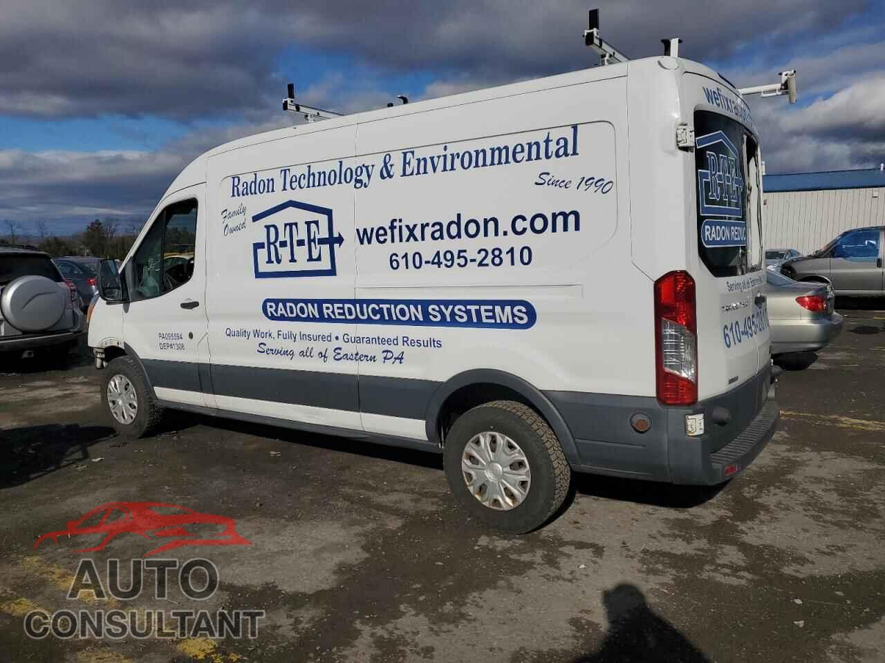 FORD TRANSIT 2015 - 1FTYR2CG1FKB17919