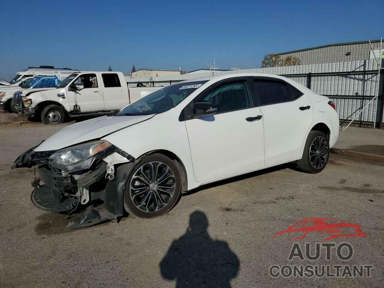 TOYOTA COROLLA 2015 - 5YFBURHE6FP188538