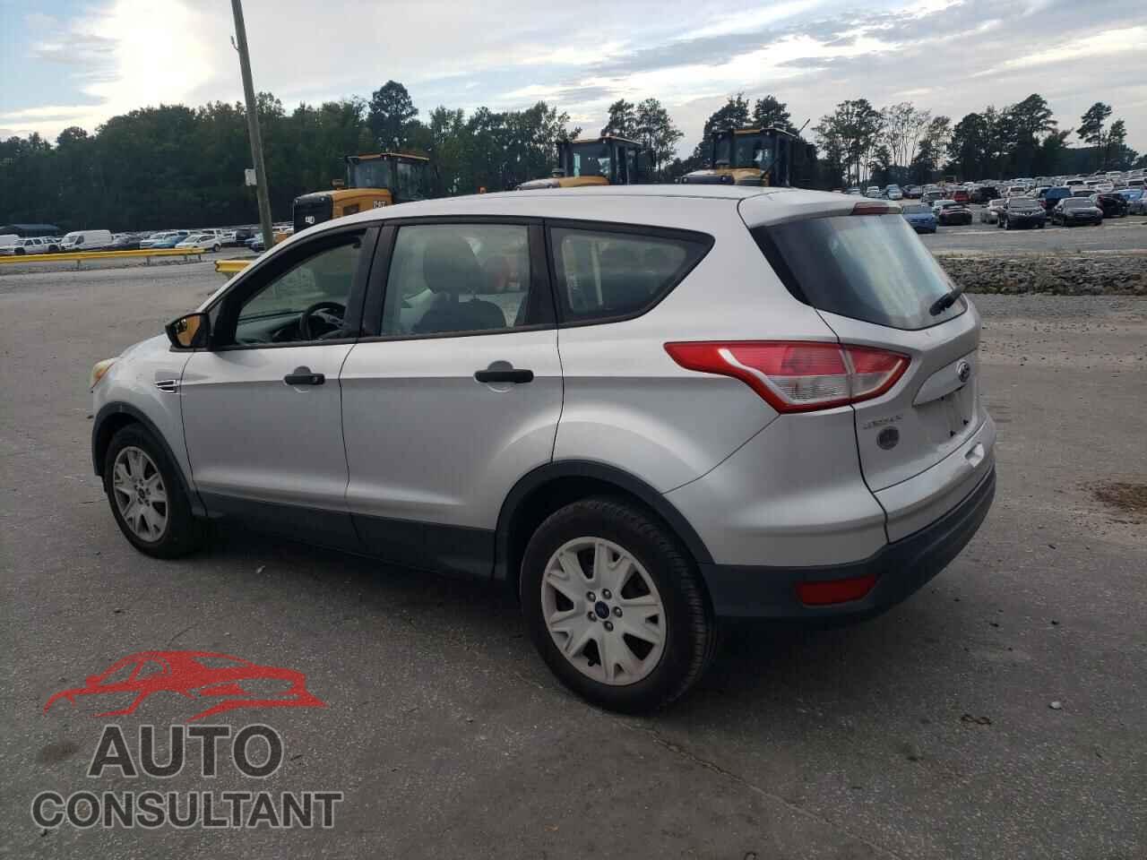 FORD ESCAPE 2015 - 1FMCU0F77FUB68012