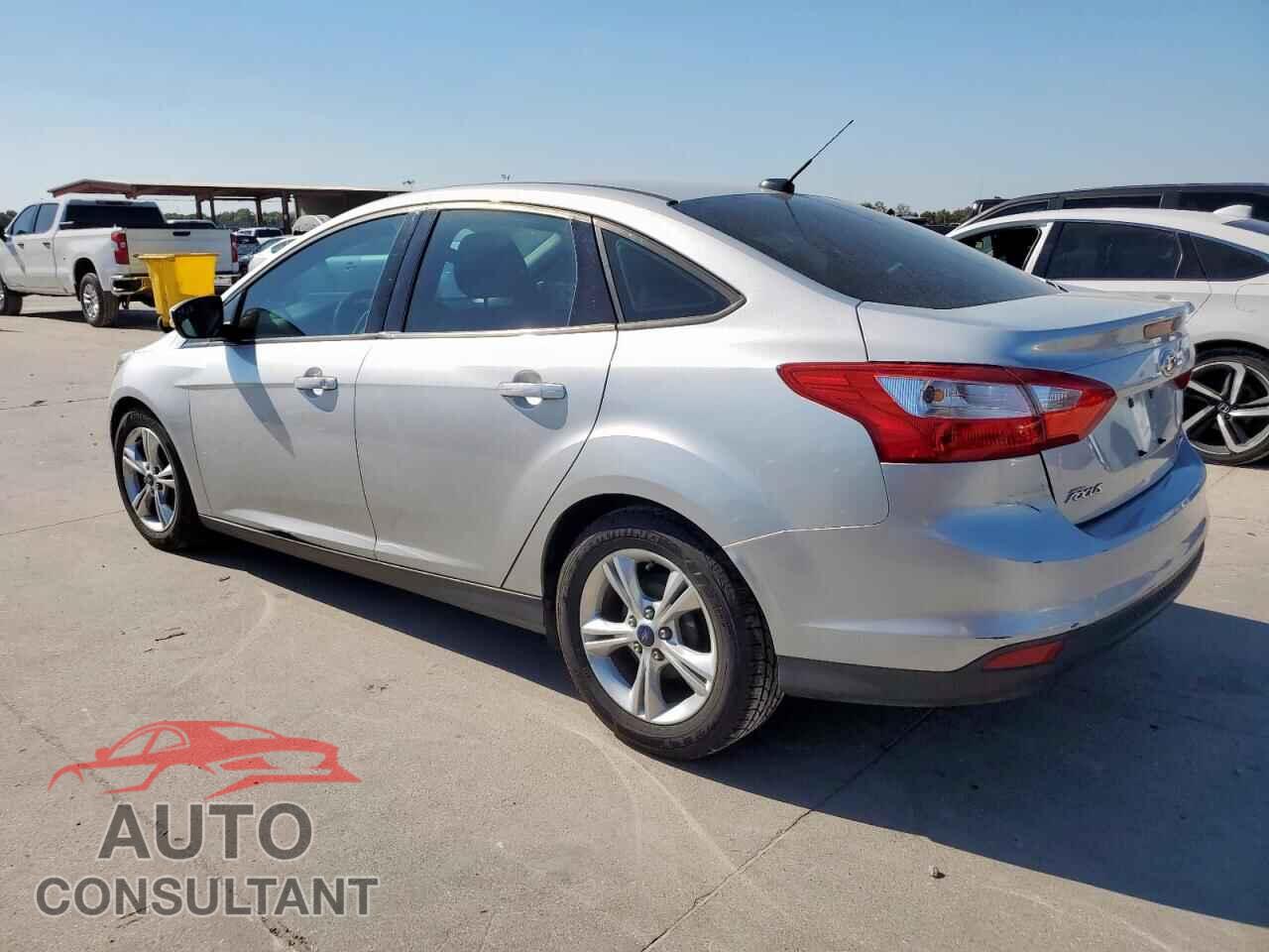 FORD FOCUS 2014 - 1FADP3F2XEL381360