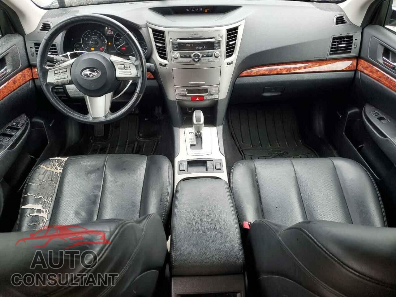 SUBARU OUTBACK 2011 - 4S4BRBKC7B3367508