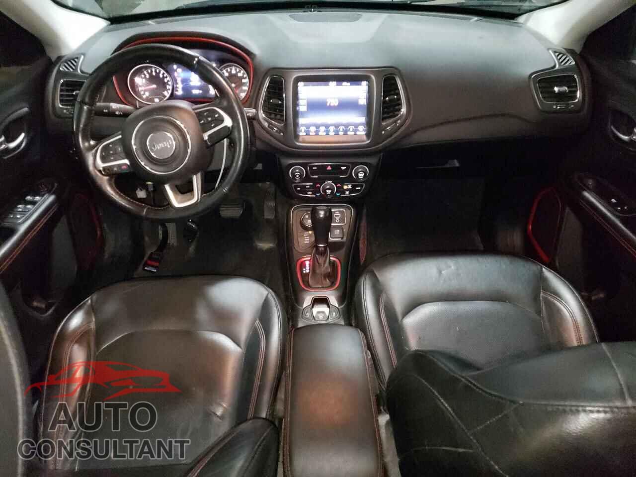 JEEP COMPASS 2018 - 3C4NJDDB6JT350761