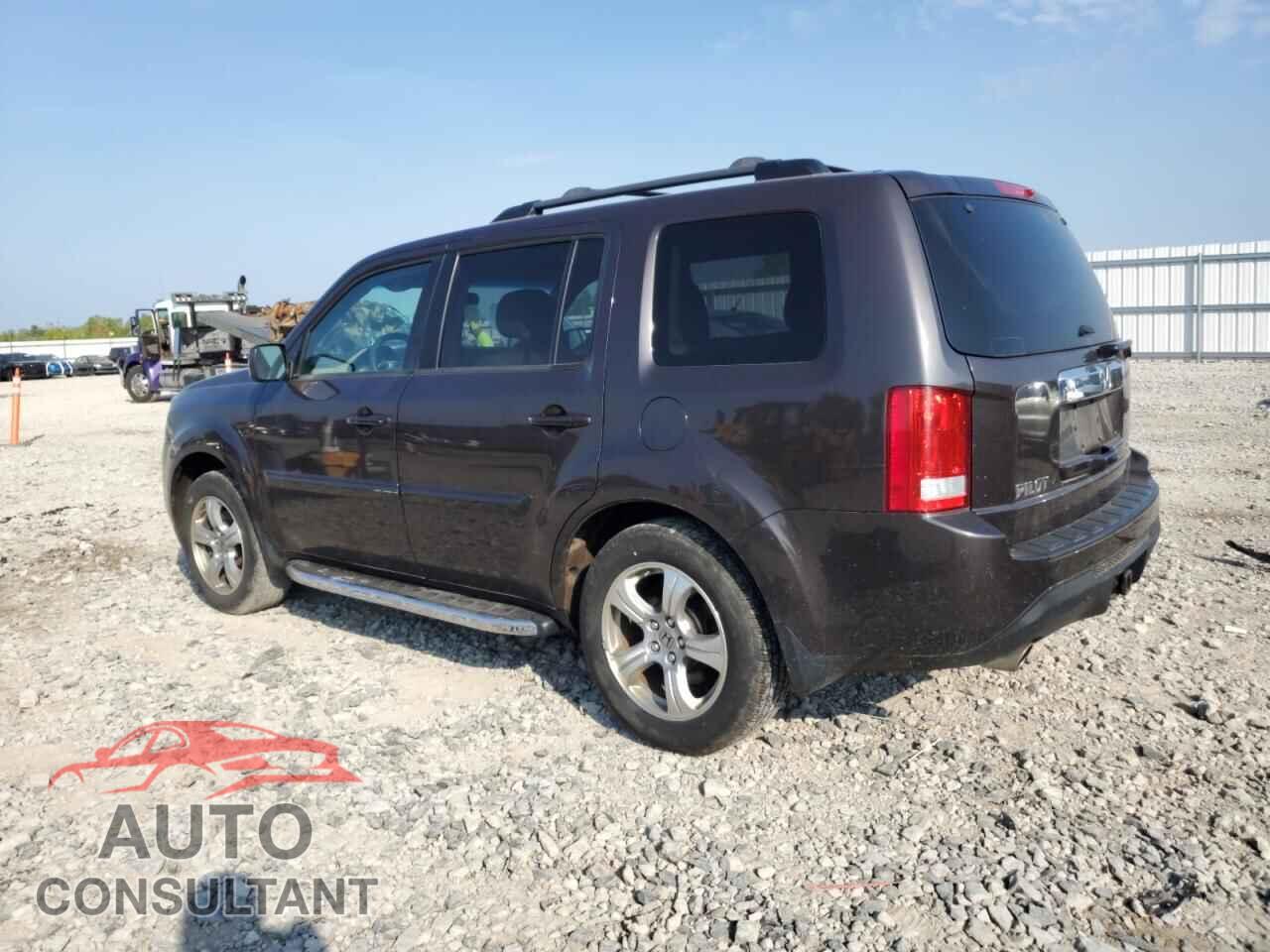 HONDA PILOT 2012 - 5FNYF4H44CB016515