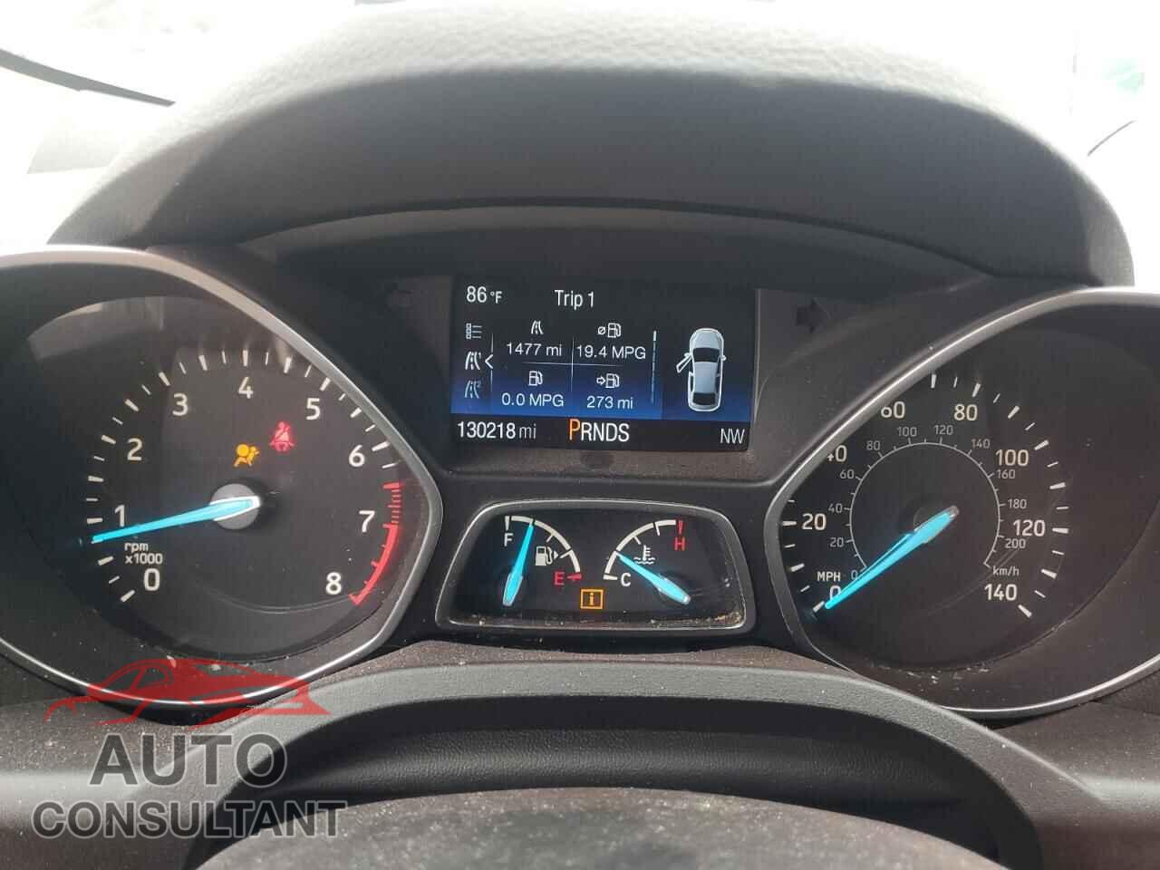 FORD ESCAPE 2017 - 1FMCU0F71HUE25703