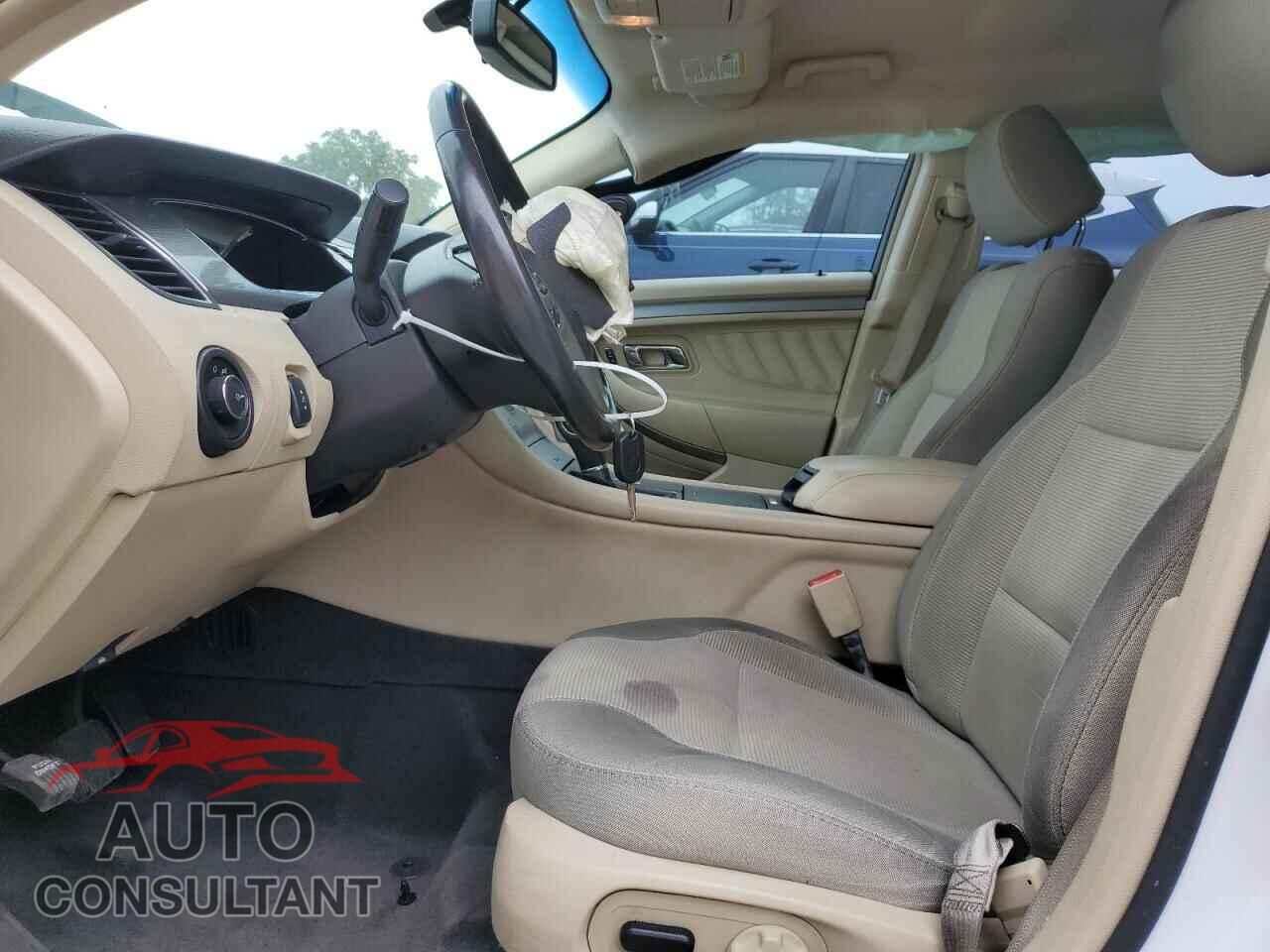 FORD TAURUS 2013 - 1FAHP2E85DG107895