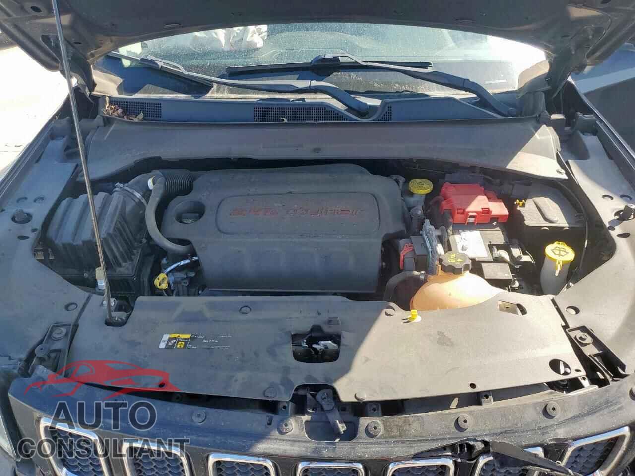 JEEP COMPASS 2019 - 3C4NJCCB7KT663122