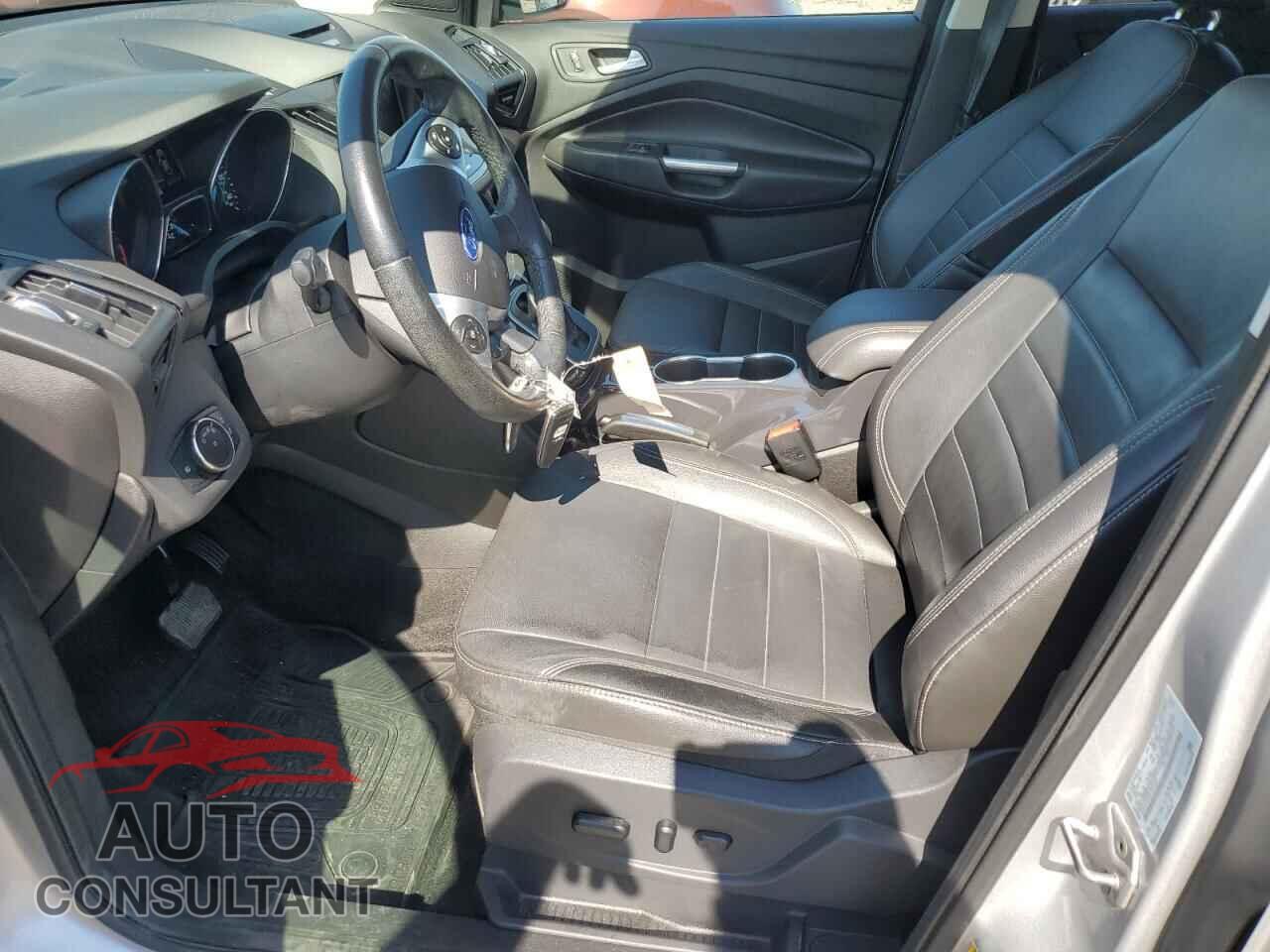 FORD ESCAPE 2014 - 1FMCU0J90EUA61097