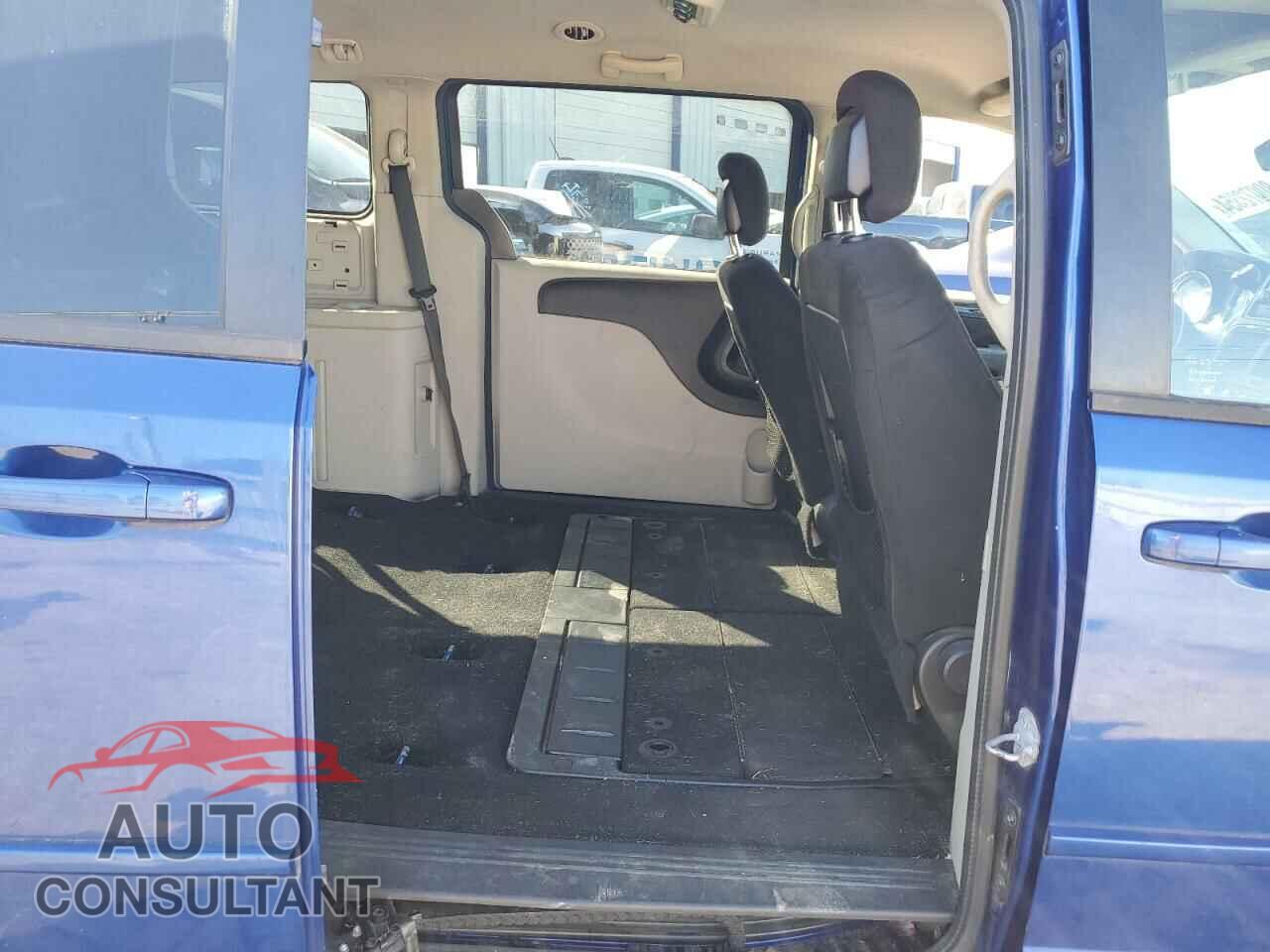 DODGE CARAVAN 2013 - 2C4RDGCG6DR636446