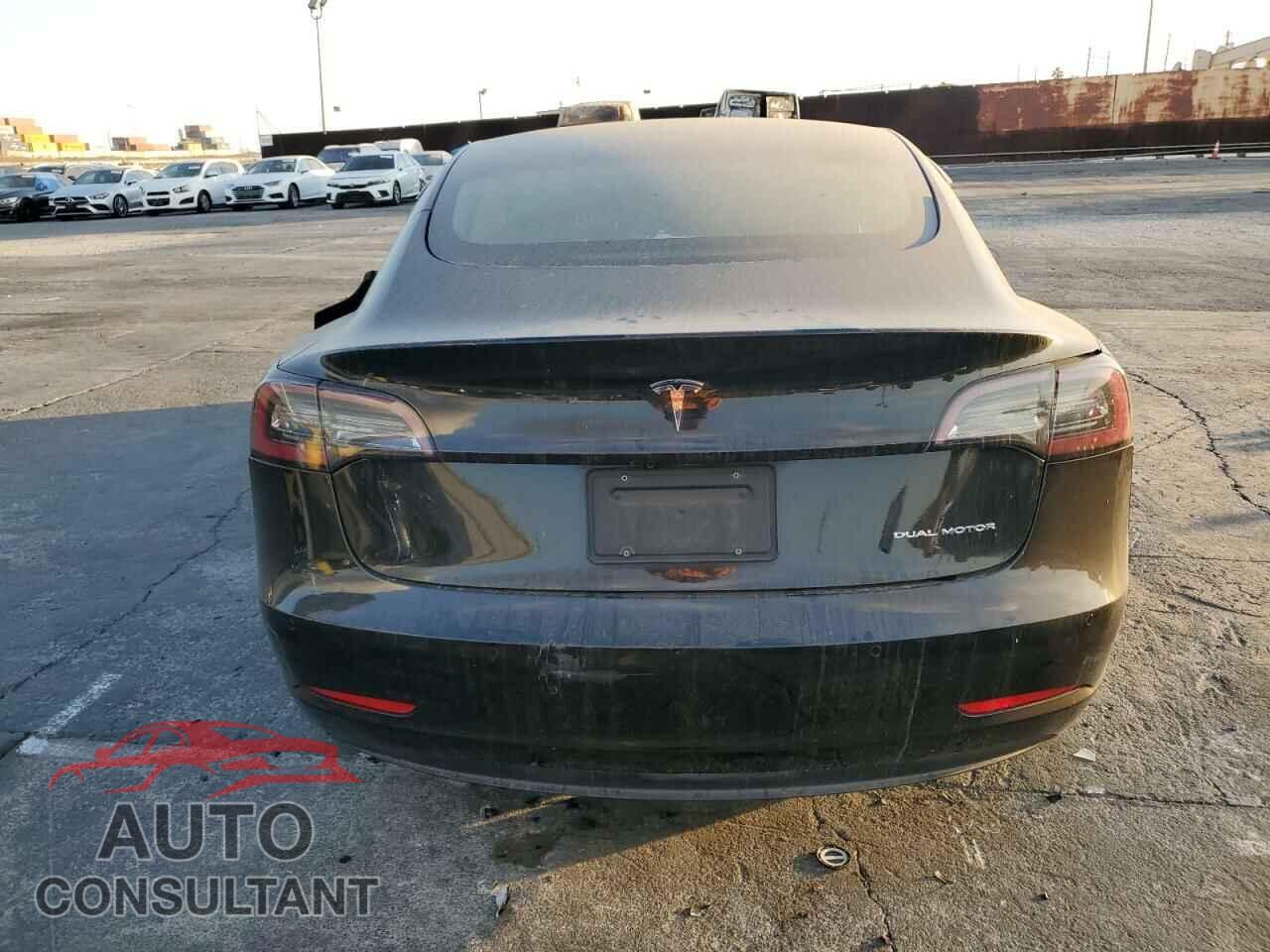 TESLA MODEL 3 2021 - 5YJ3E1EB4MF068131