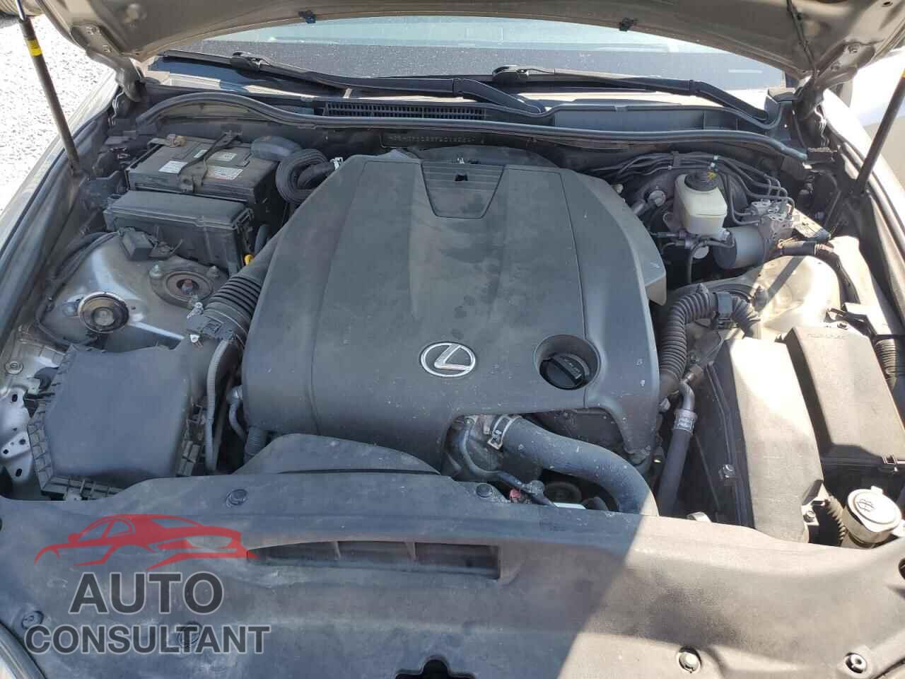 LEXUS IS 2015 - JTHCF1D23F5016264
