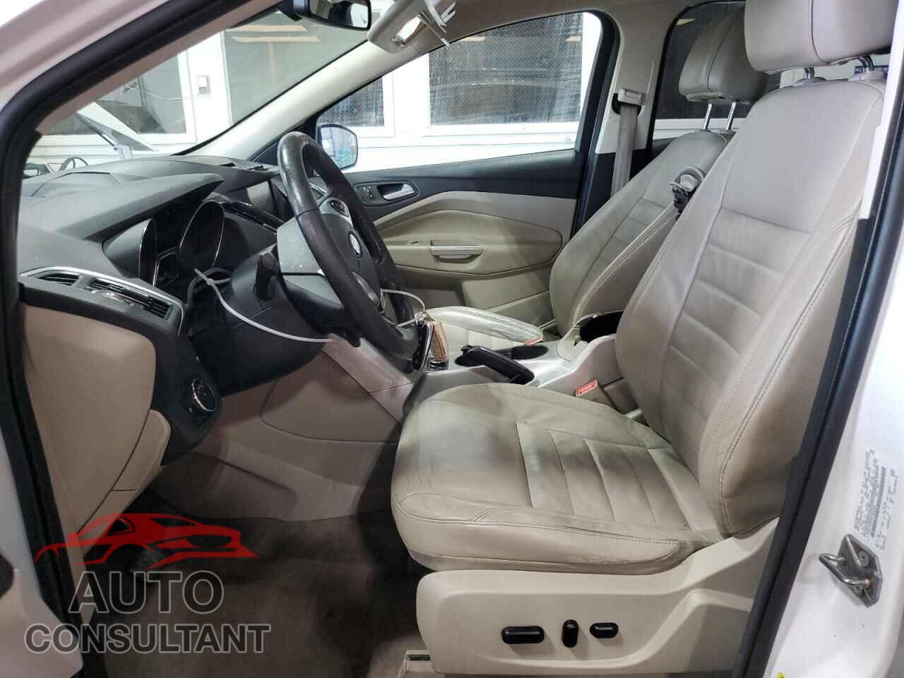 FORD ESCAPE 2013 - 1FMCU9HX4DUB23589