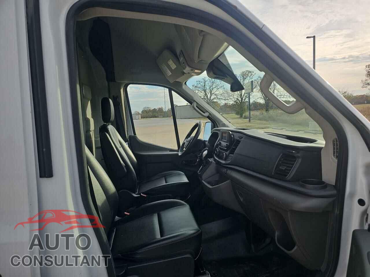 FORD TRANSIT 2022 - 1FTBW3X80NKA12133