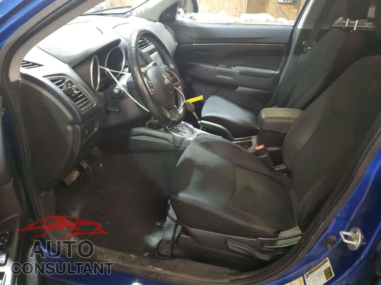 MITSUBISHI OUTLANDER 2015 - 4A4AR3AU9FE017378