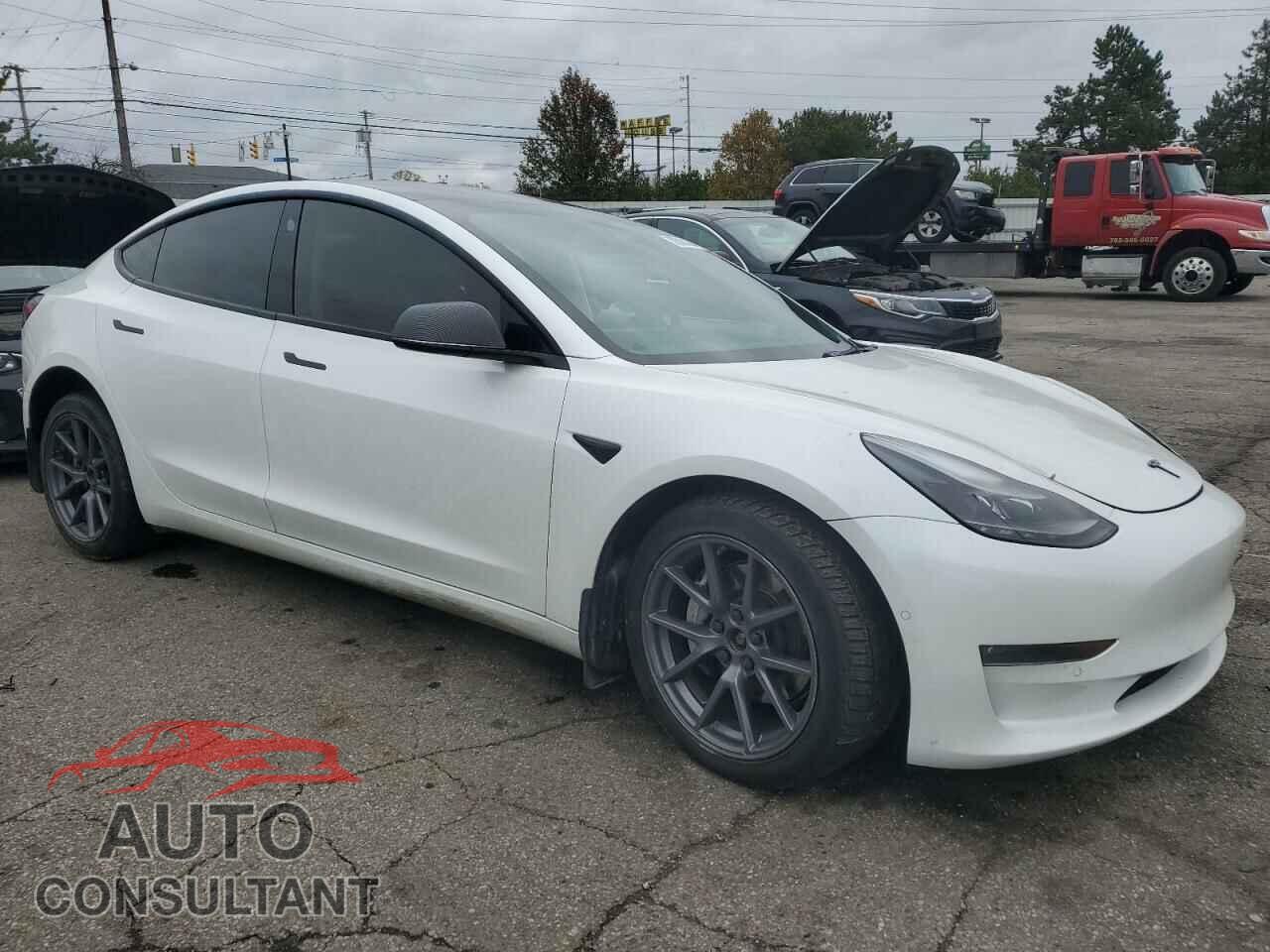 TESLA MODEL 3 2022 - 5YJ3E1EB5NF183869