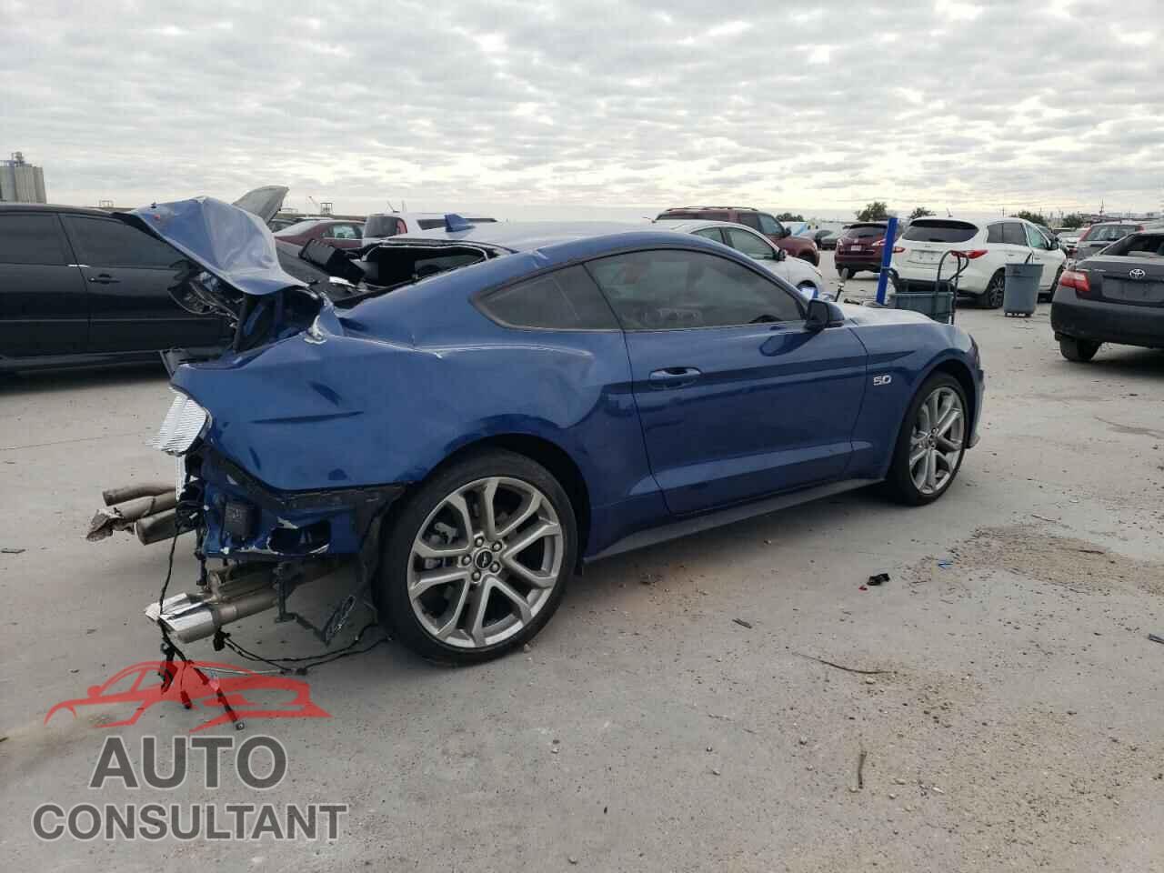 FORD MUSTANG 2022 - 1FA6P8CF8N5122335