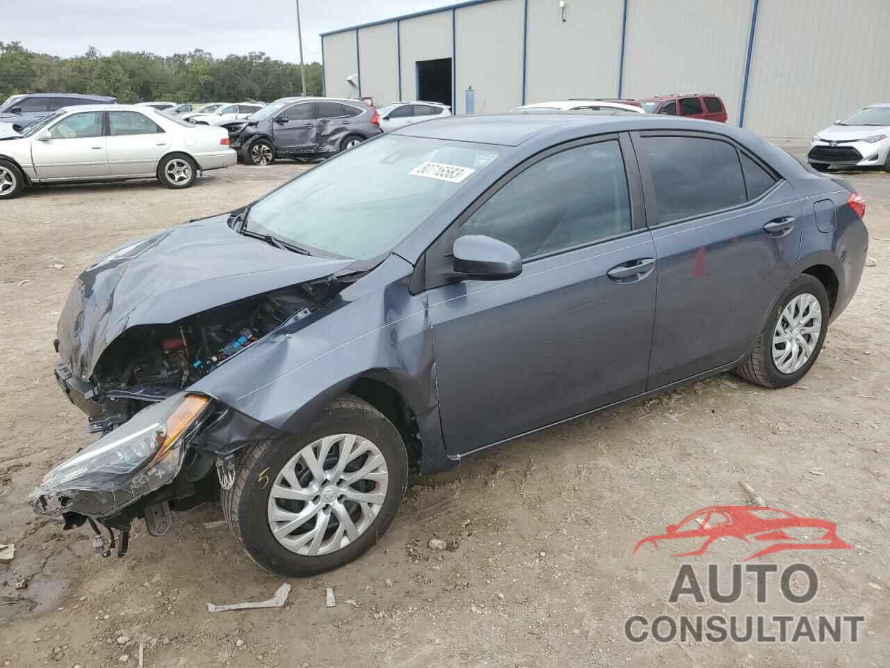 TOYOTA COROLLA 2018 - 5YFBURHE6JP810242