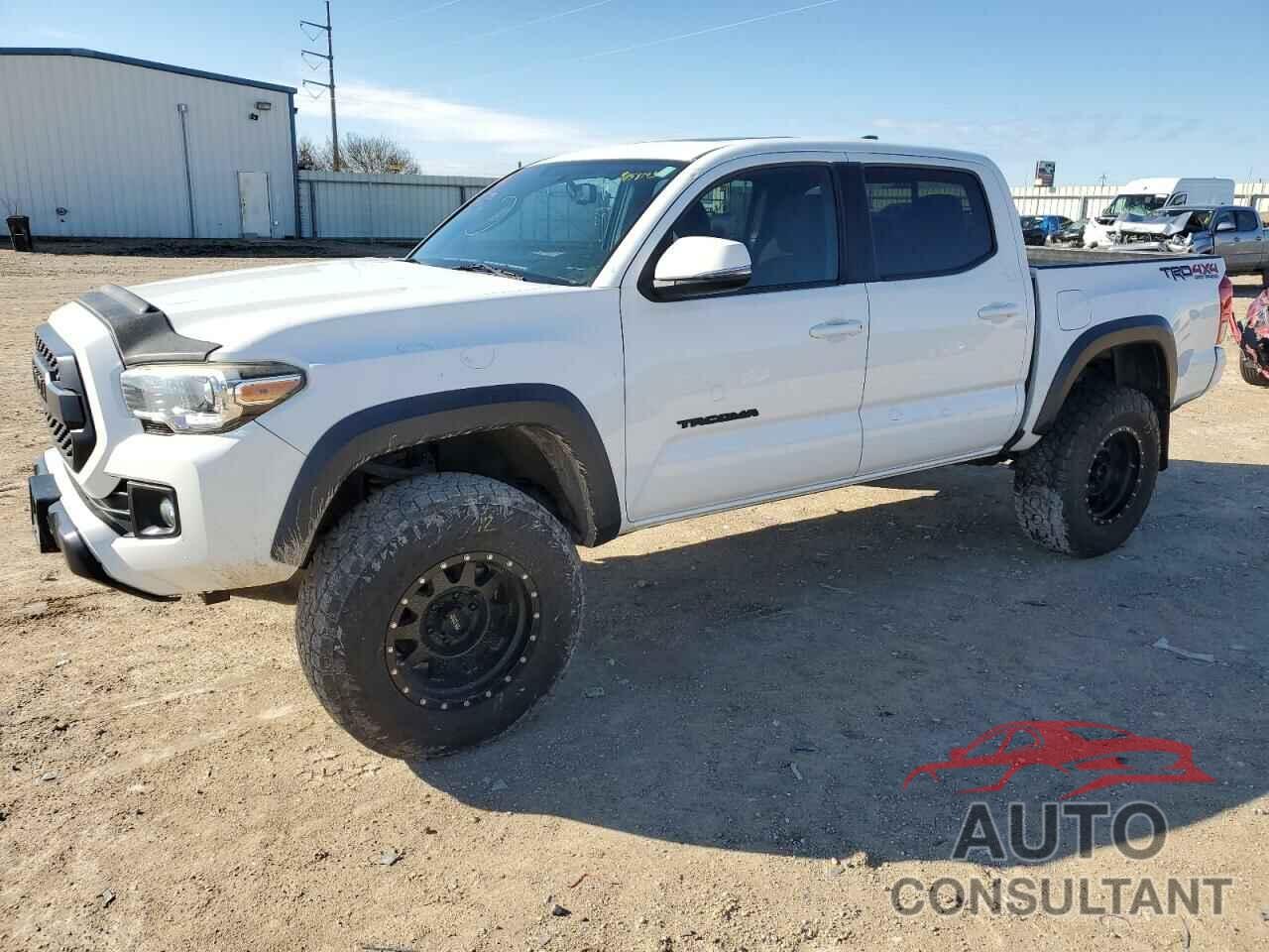 TOYOTA TACOMA 2016 - 3TMCZ5AN5GM031648