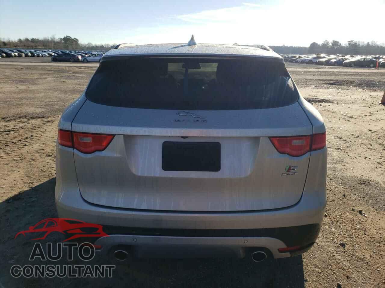 JAGUAR F-PACE 2017 - SADCM2BV4HA068432