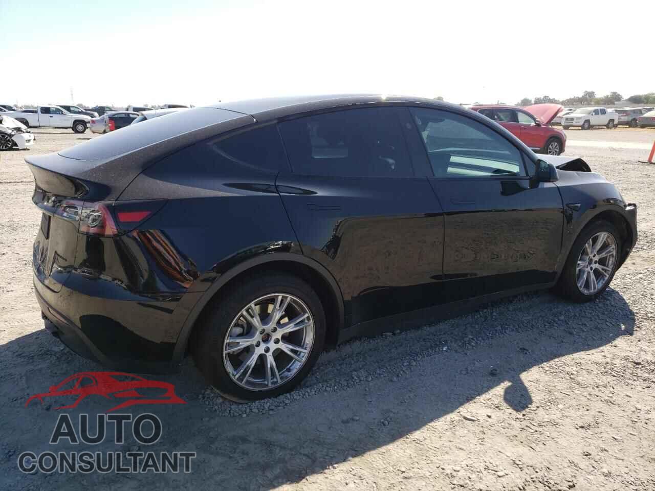 TESLA MODEL Y 2023 - 7SAYGDEEXPF792229