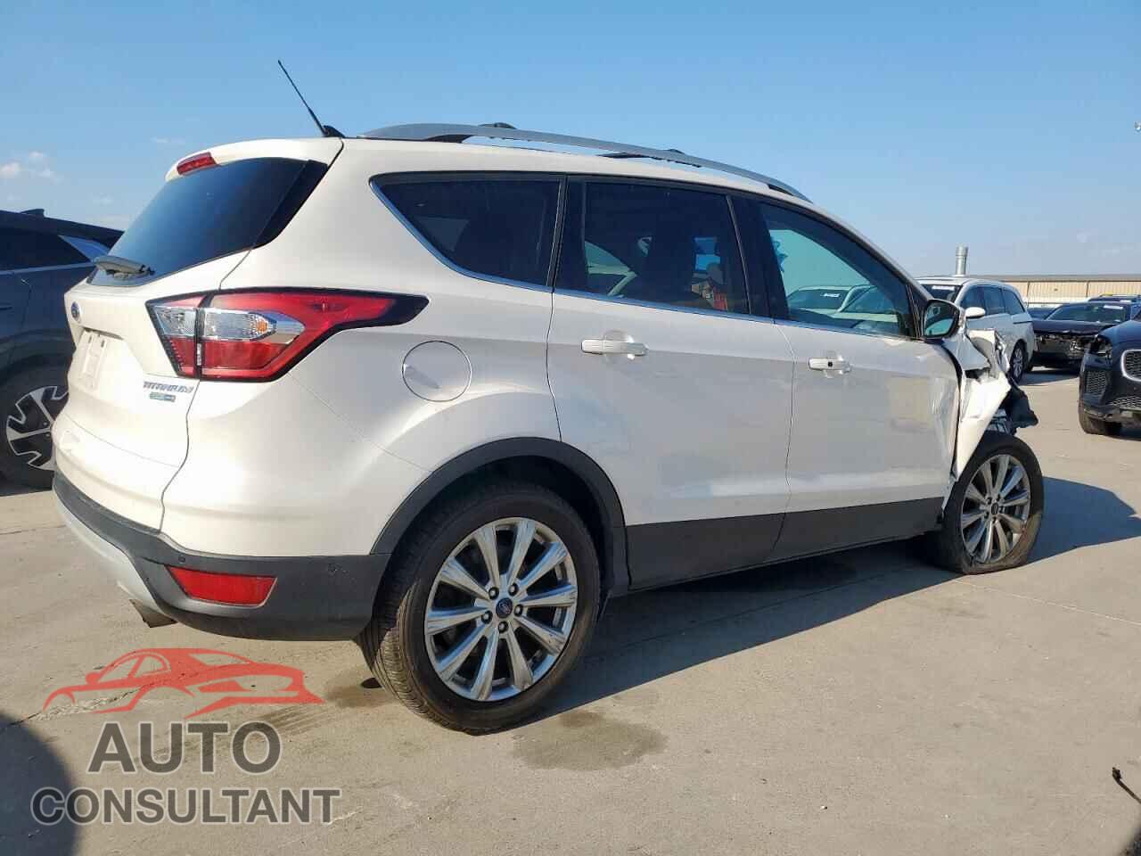 FORD ESCAPE 2018 - 1FMCU9J99JUC66299