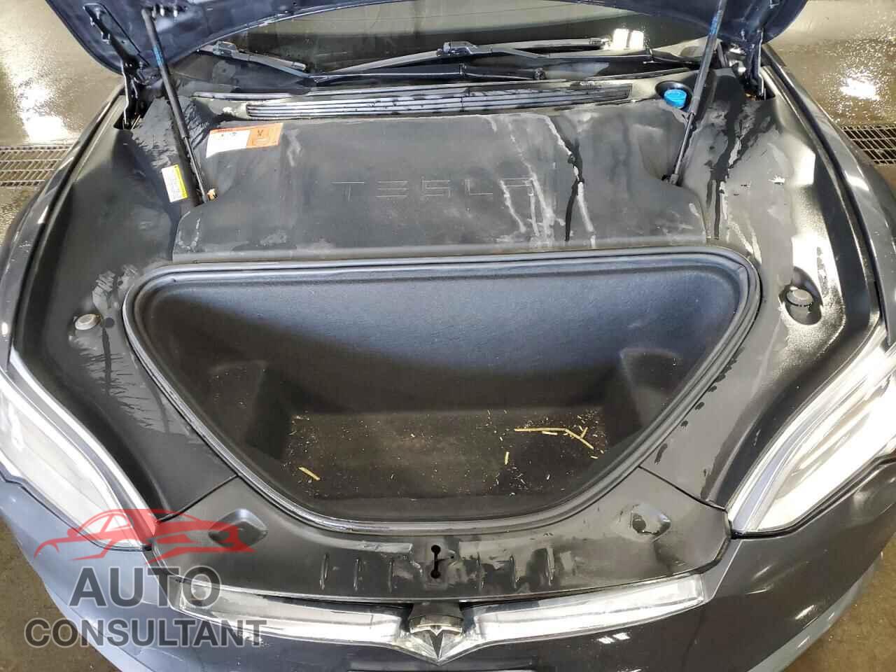 TESLA MODEL S 2016 - 5YJSA1E17GF157128