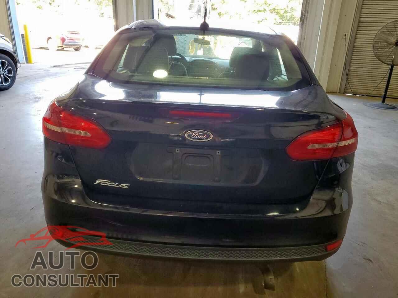 FORD FOCUS 2017 - 1FADP3E25HL308113