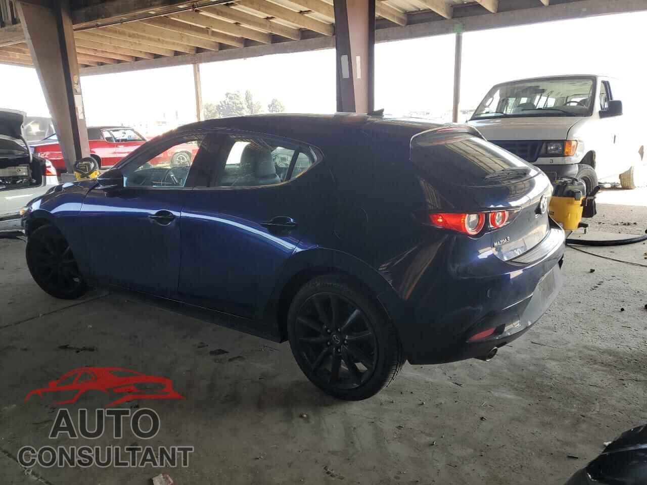 MAZDA 3 2019 - JM1BPANM9K1138607