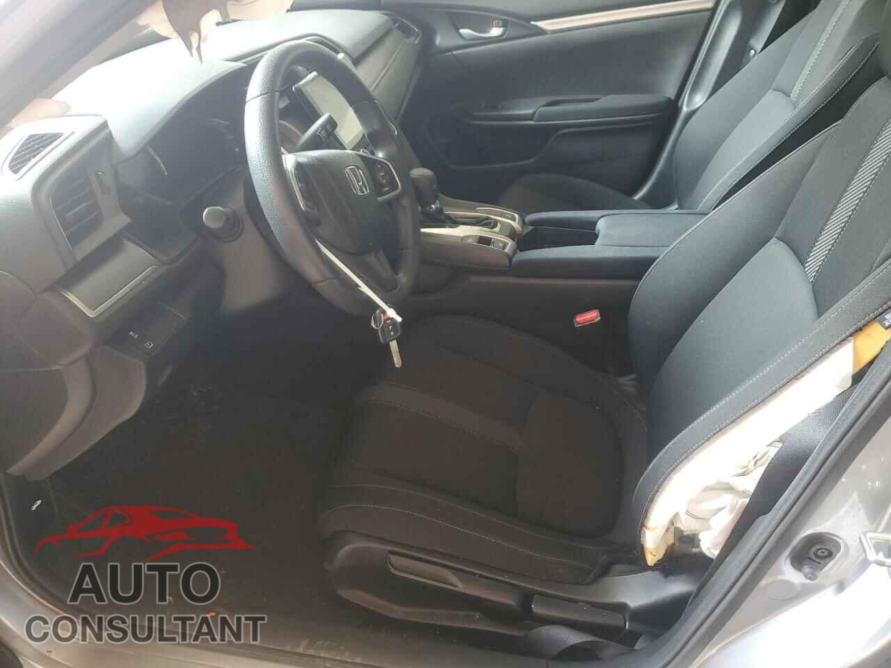 HONDA CIVIC 2017 - 19XFC2F58HE008835